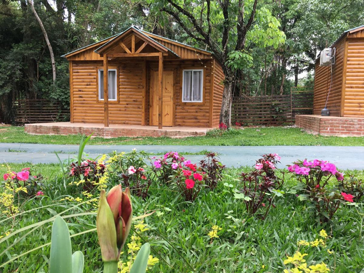 Posada Enki Puerto Iguazú Zewnętrze zdjęcie