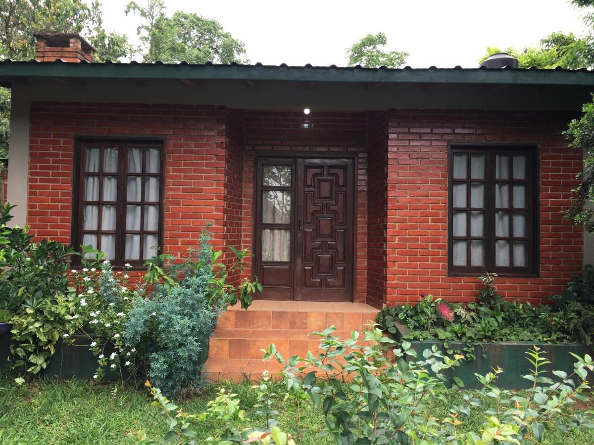Posada Enki Puerto Iguazú Zewnętrze zdjęcie
